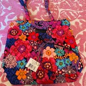 NWT Vera Bradley Tote and Makeup Bag Floral Fiesta